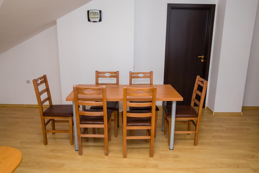 Three Mountains Penthouse Apartment 647 Razlog Eksteriør billede